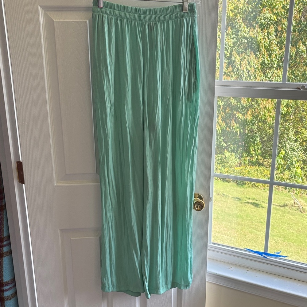 Chic Seafoam Wide Leg Pants